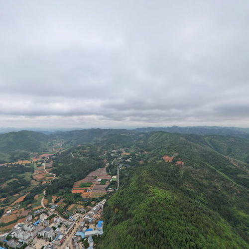 龙朋镇全景